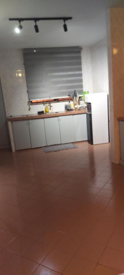 Apartment Cmk Mutiara Tower 3 Bedroom Kota Bharu#netflix *